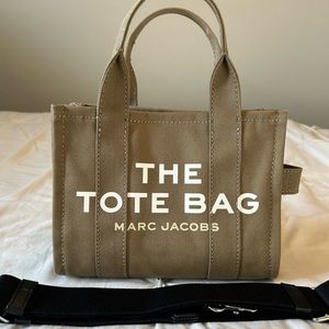 Marc Jacobs tote